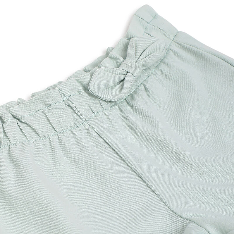 Girls White T-shirt with Short Pants image number 5